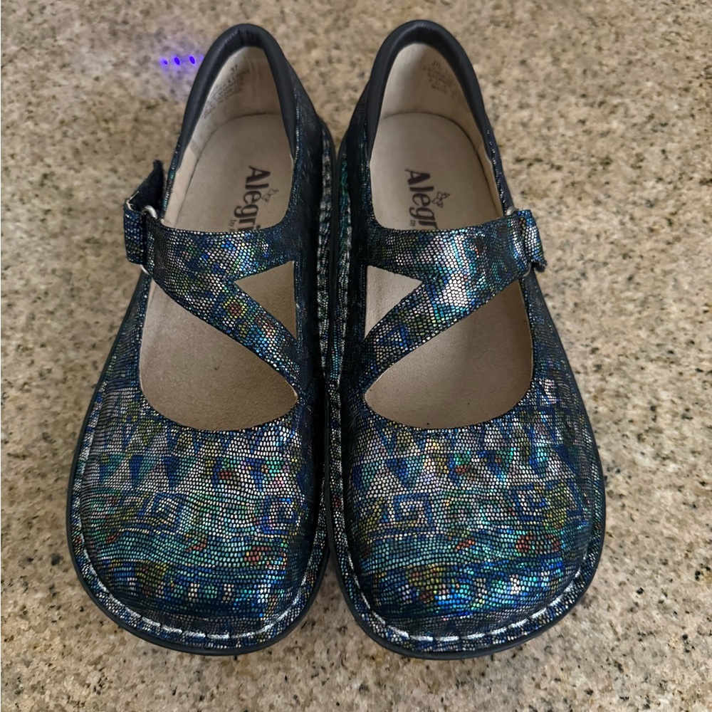 Alegria Kids' Multicolor Patterned Dress Shoes